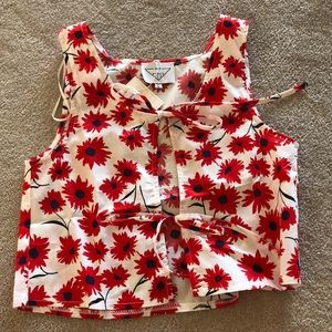 Cute front tie top from Verge Girl!!